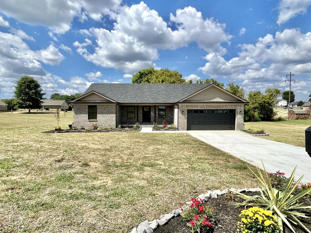 64 Lone Oak Drive Somerset KY 42503