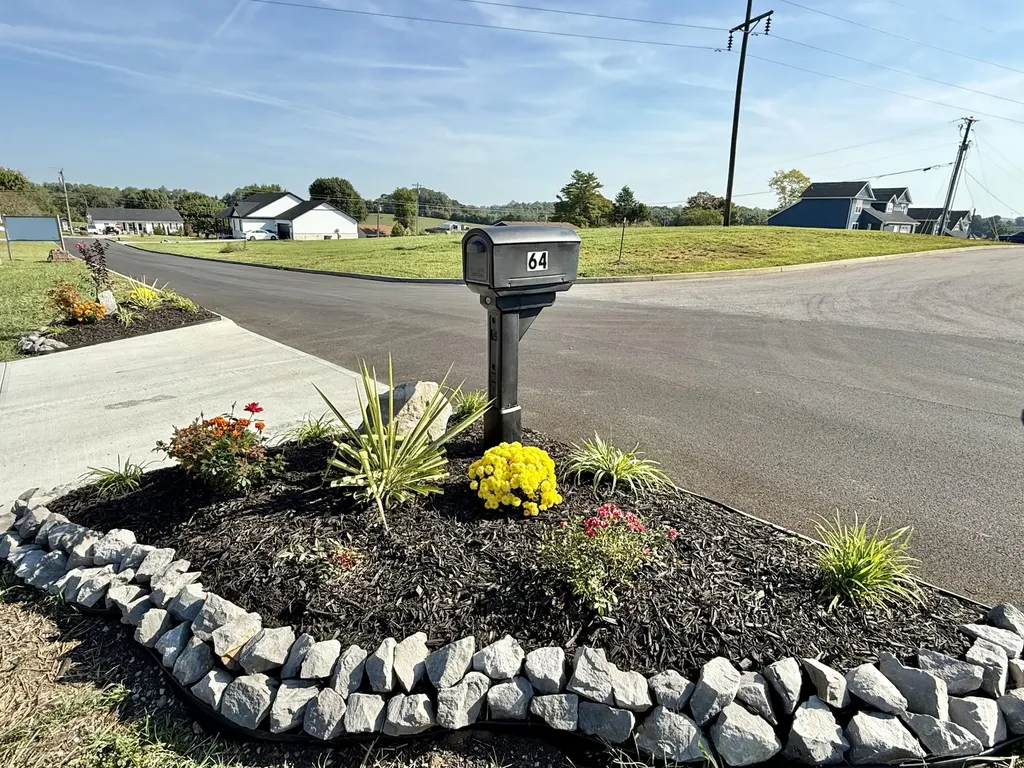 64 Lone Oak Drive Somerset KY 42503