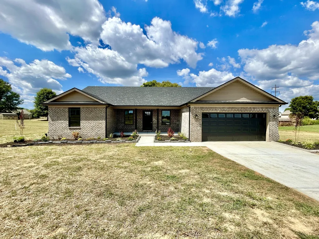 64 Lone Oak Drive Somerset KY 42503