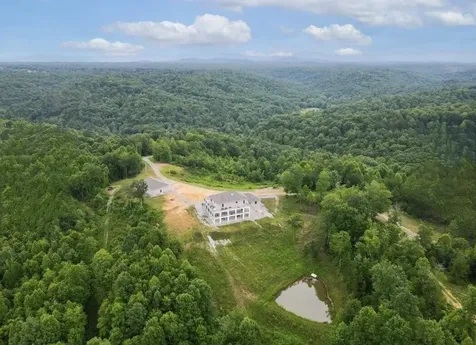 1824 Kingtown Road Strunk KY 42649