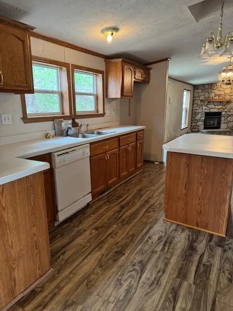 315 Moonbeam Lane Williamsburg KY 40769