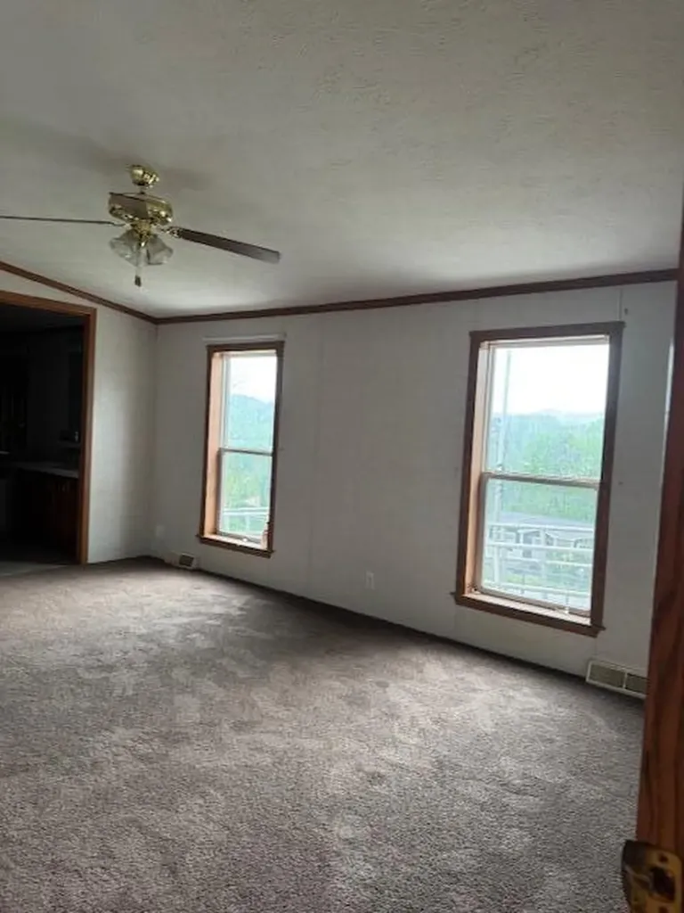 315 Moonbeam Lane Williamsburg KY 40769
