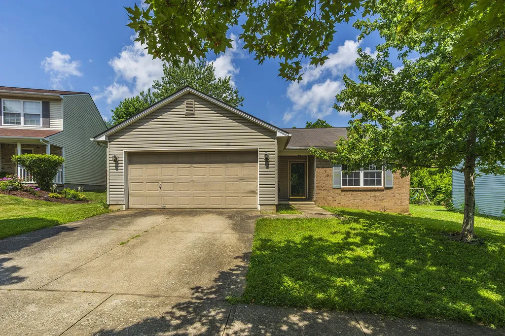 1829 Idle Brook Way Lexington KY 40511