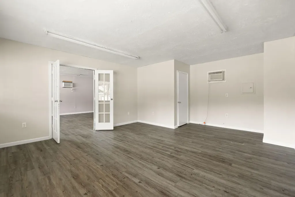 5649 Main Street Clay City KY 40312