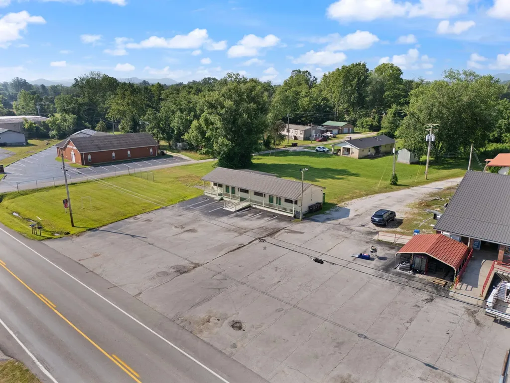 5649 Main Street Clay City KY 40312