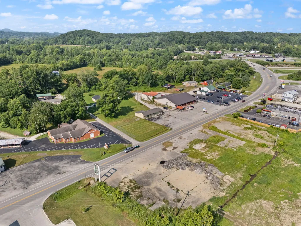 5649 Main Street Clay City KY 40312