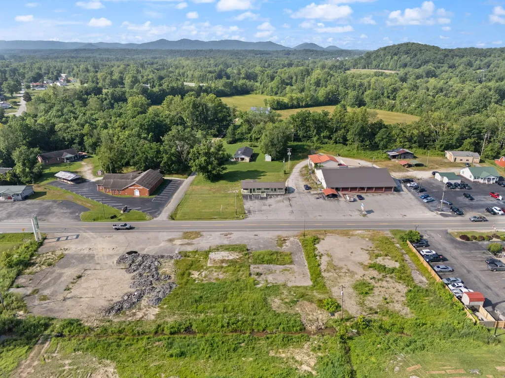 5649 Main Street Clay City KY 40312