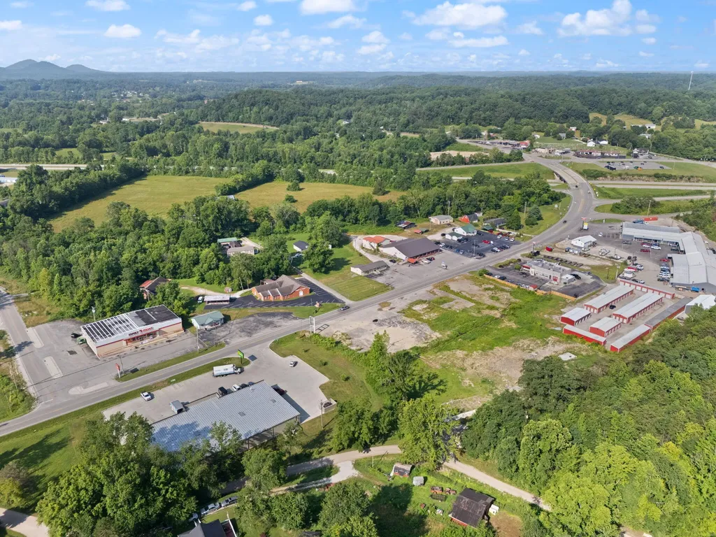 5649 Main Street Clay City KY 40312