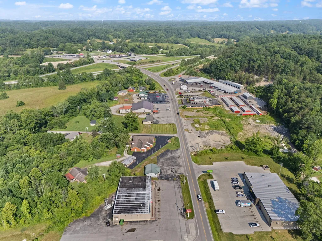 5649 Main Street Clay City KY 40312