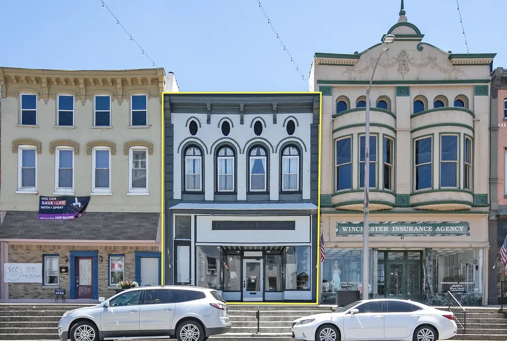 39 S Main Street Winchester KY 40391