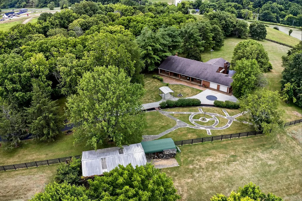 4023 Goggins Lane Richmond KY 40475