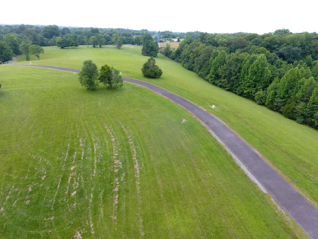 17 Lots Parks Ridge Subdivision Road Russell Springs KY 42642