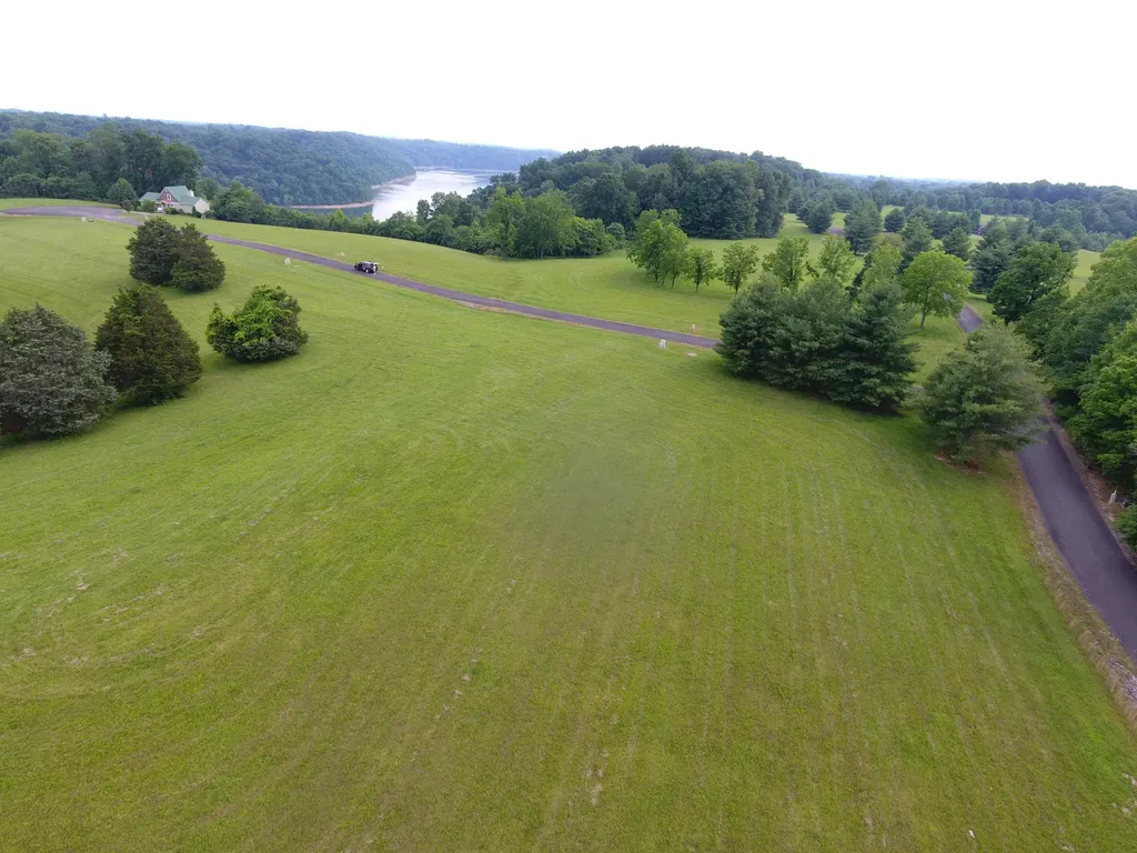 17 Lots Parks Ridge Subdivision Road Russell Springs KY 42642