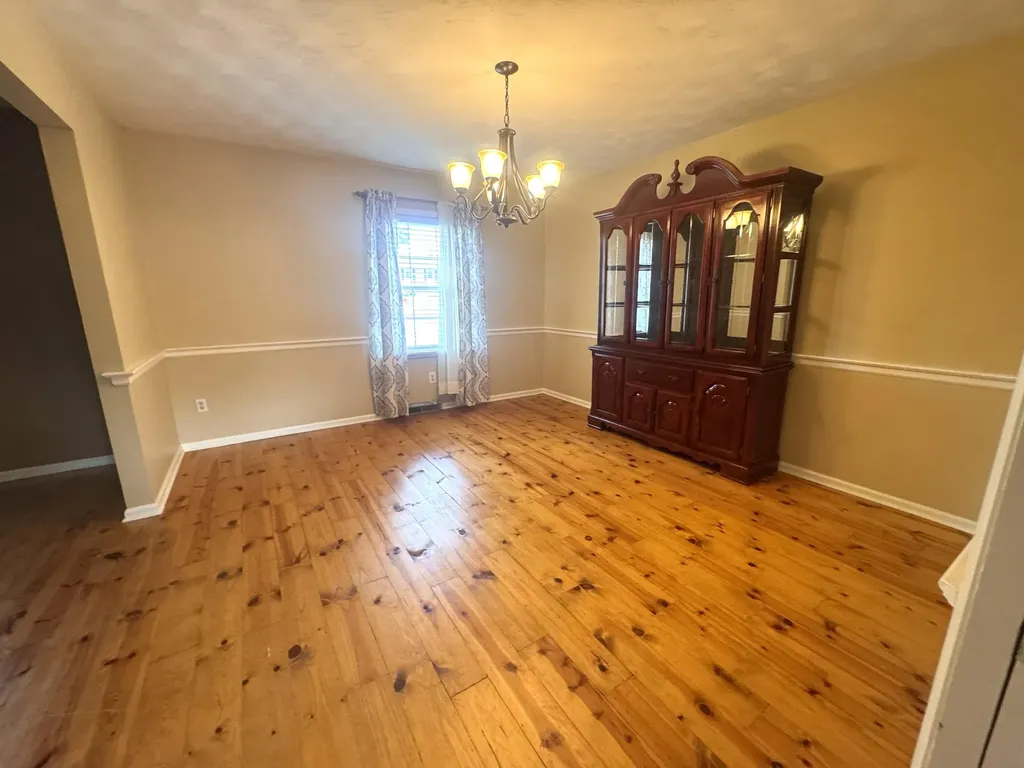 36 Cherry Lane Cynthiana KY 41031