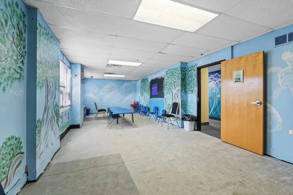 1975 Haggard Court Lexington KY 40505