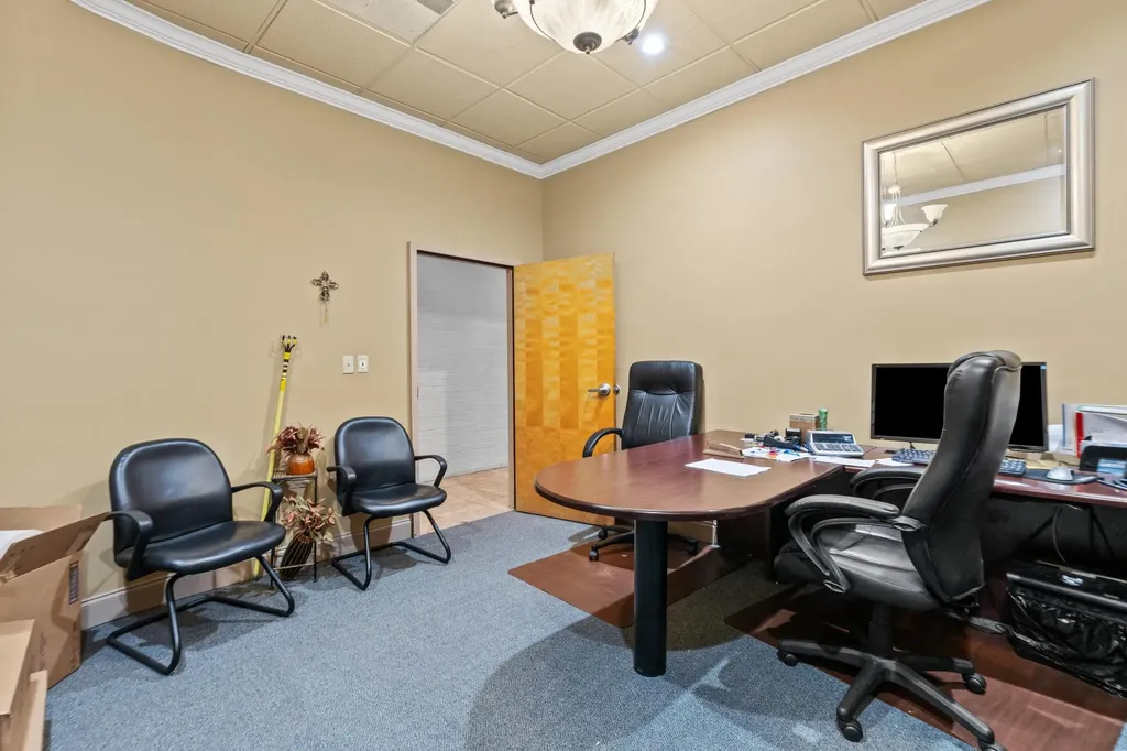 1975 Haggard Court Lexington KY 40505