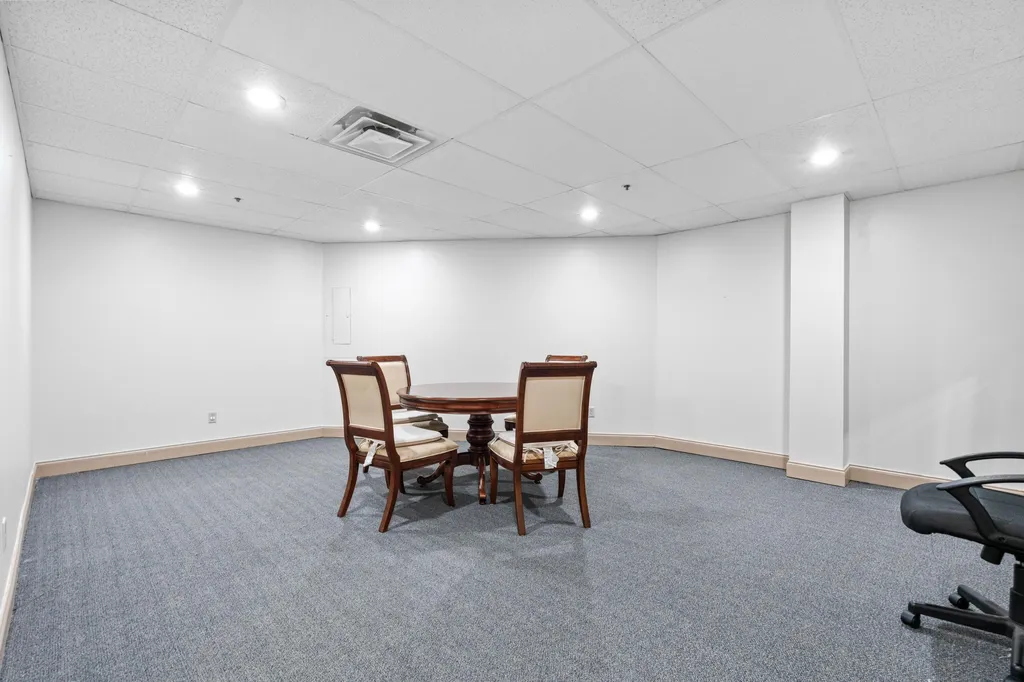 1975 Haggard Court Lexington KY 40505