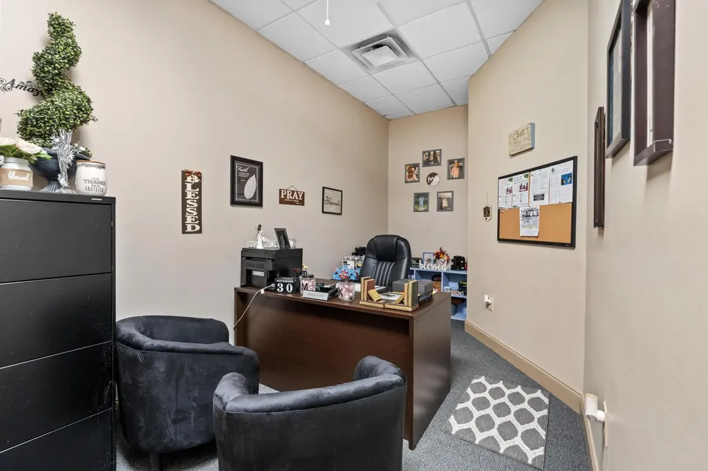 1975 Haggard Court Lexington KY 40505