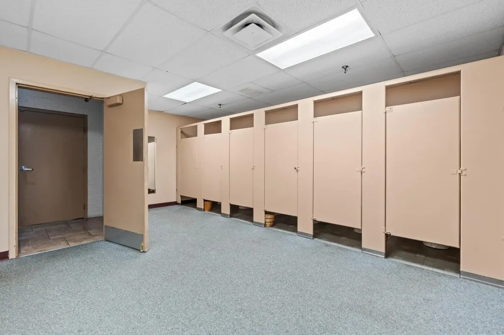 1975 Haggard Court Lexington KY 40505
