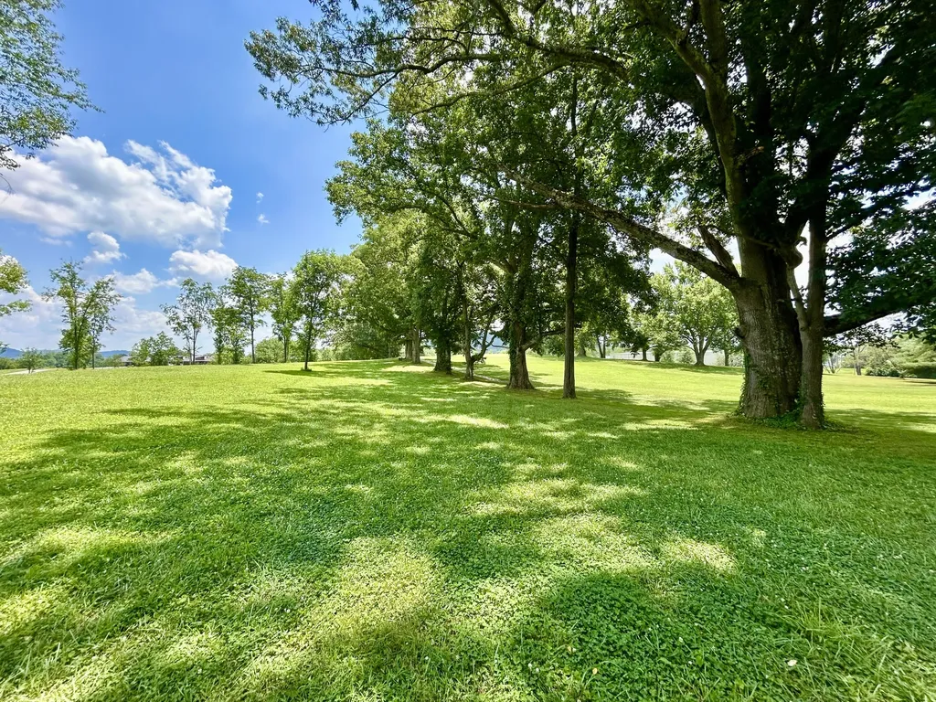 E-2 & F Tracts Country Club Estates Somerset KY 42503