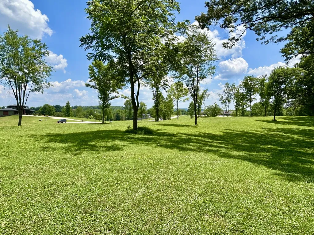 E-2 & F Tracts Country Club Estates Somerset KY 42503
