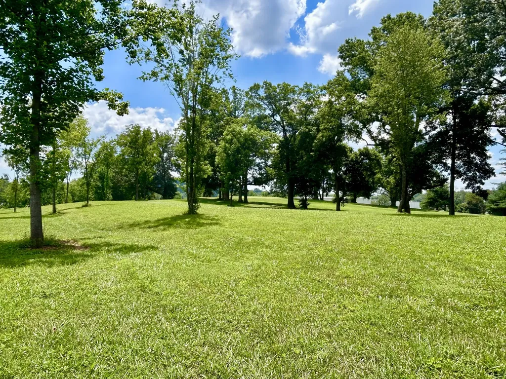 E-2 & F Tracts Country Club Estates Somerset KY 42503