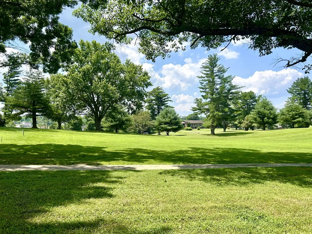 E-2 & F Tracts Country Club Estates Somerset KY 42503