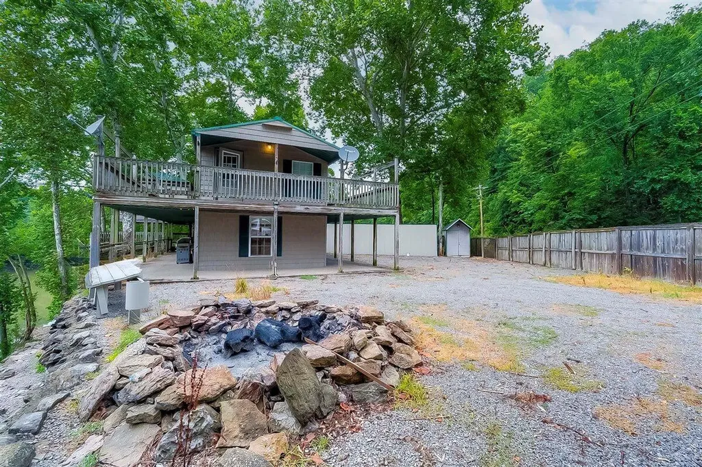 3275 Highway 355 Owenton KY 40359