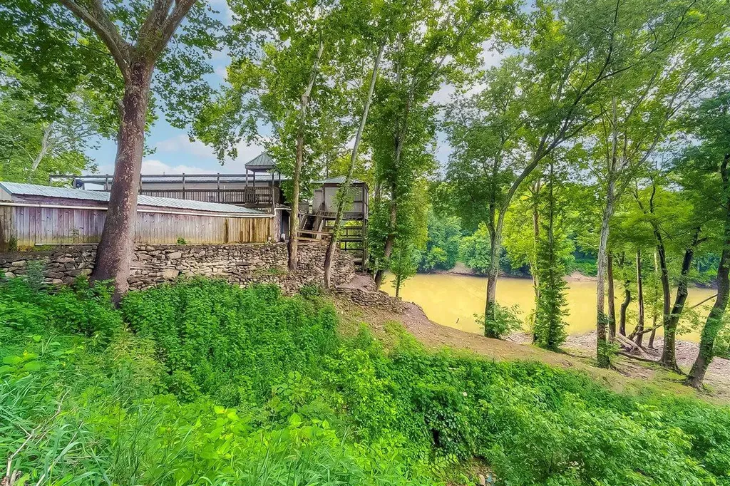 3275 Highway 355 Owenton KY 40359