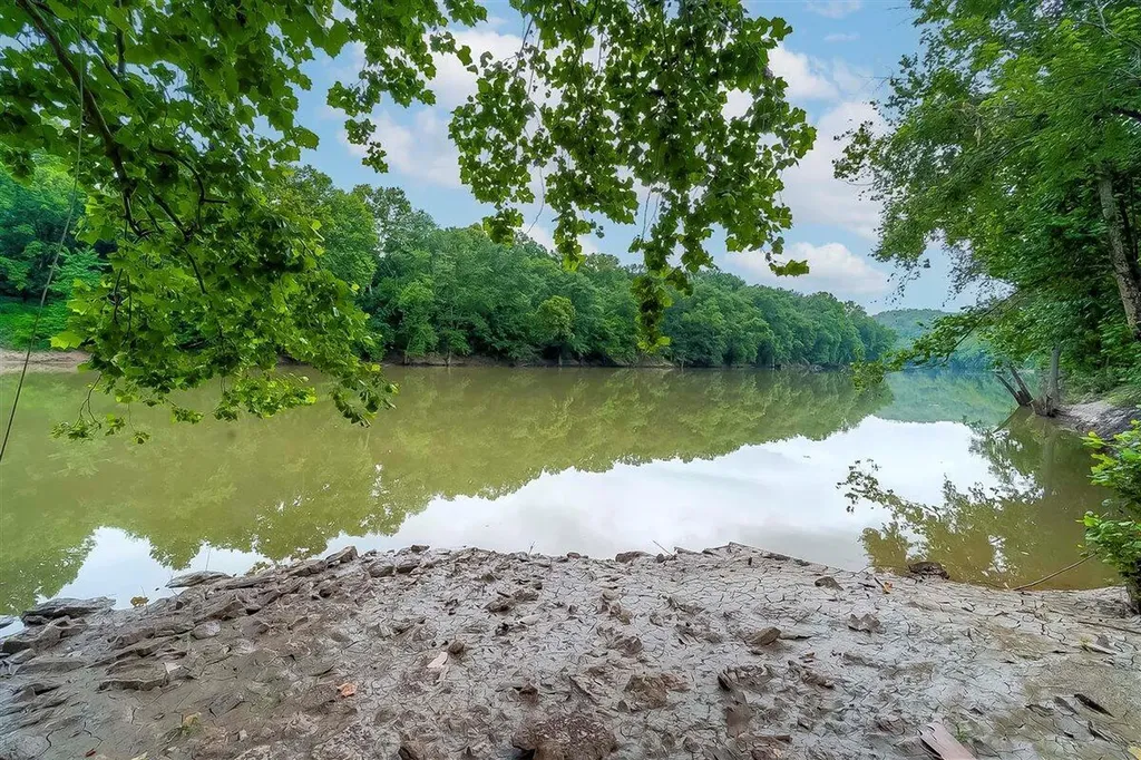 3275 Highway 355 Owenton KY 40359