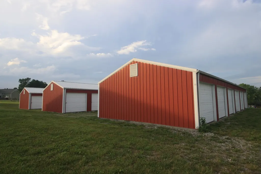 5689 State Highway 290 Mckee KY 40447