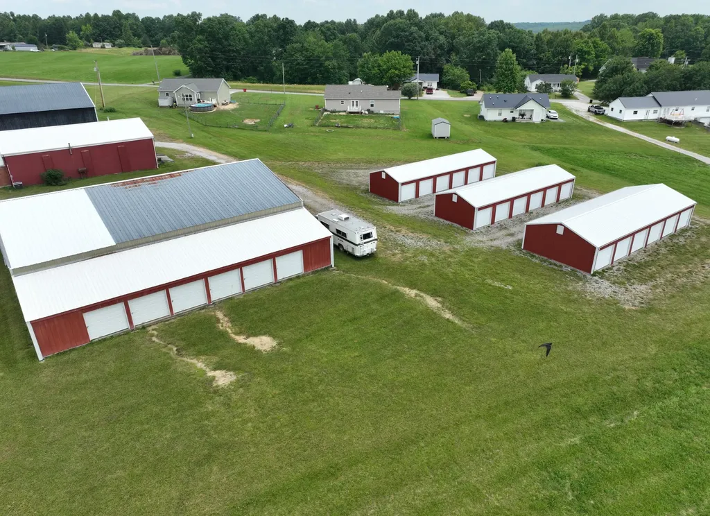 5689 State Highway 290 Mckee KY 40447