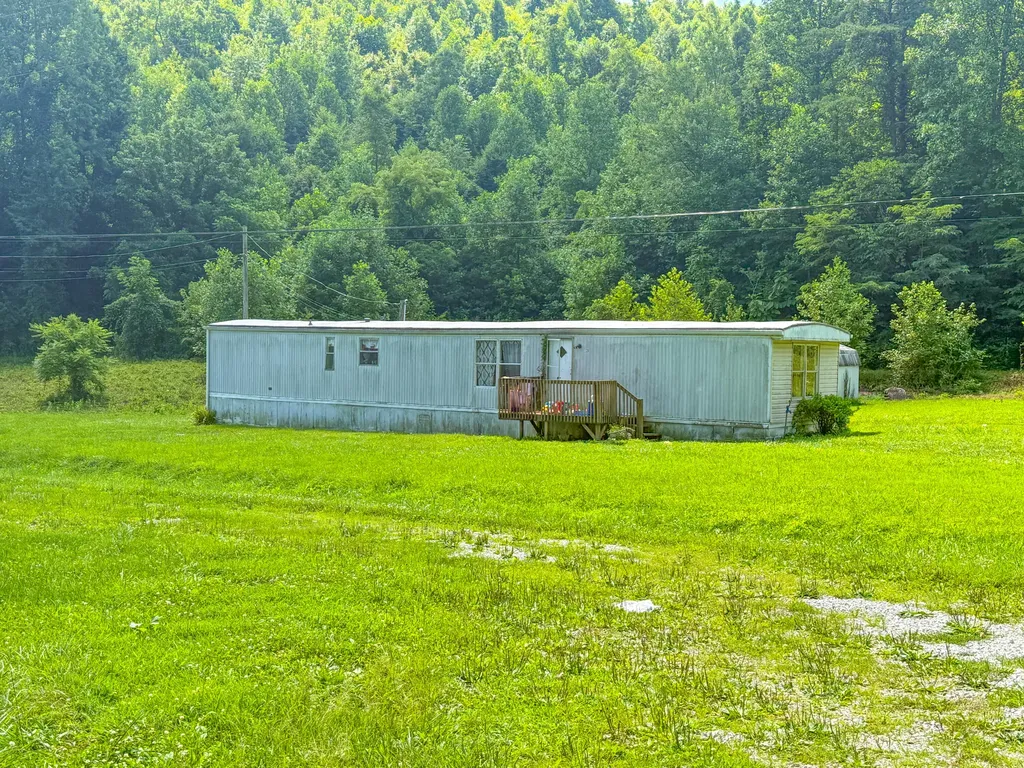 119 Nightingale Lane Girdler KY 40943