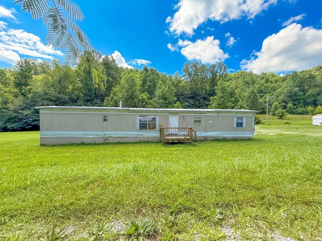 119 Nightingale Lane Girdler KY 40943