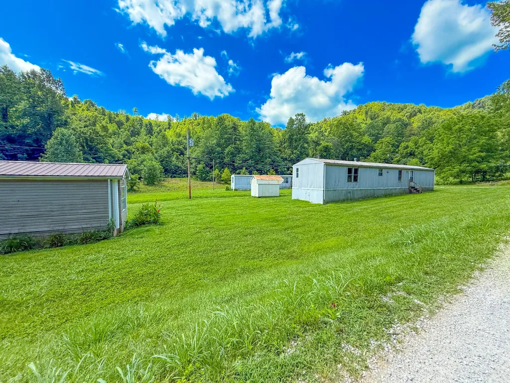 119 Nightingale Lane Girdler KY 40943