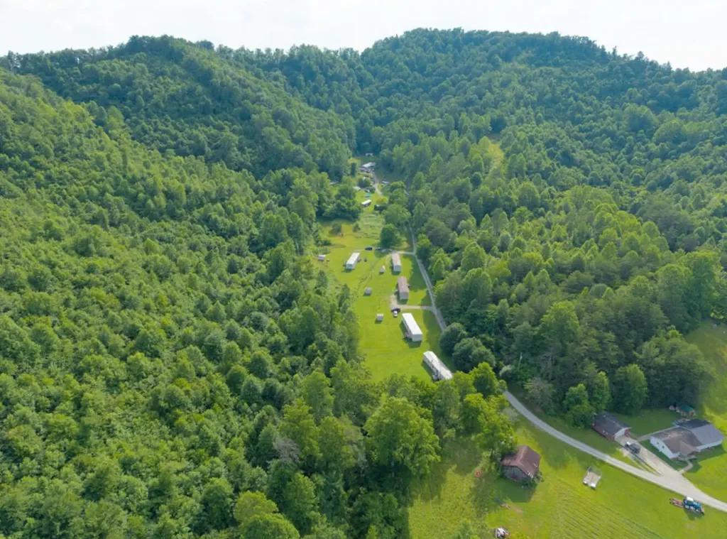 119 Nightingale Lane Girdler KY 40943