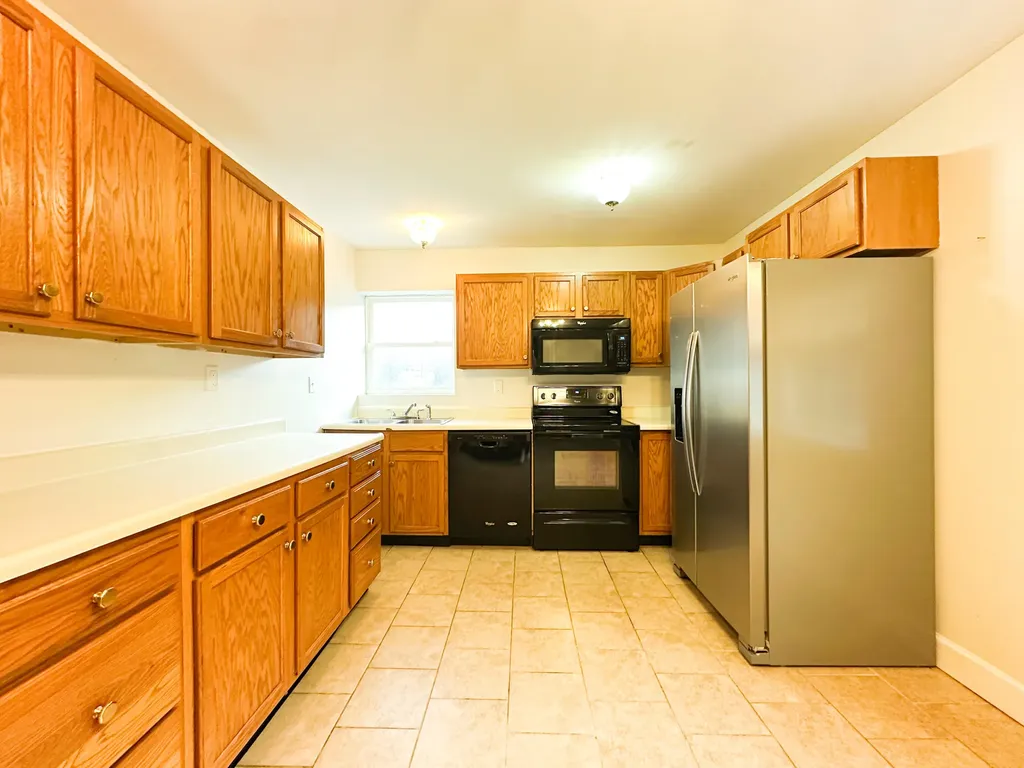 10 Logston Heights Berea KY 40403