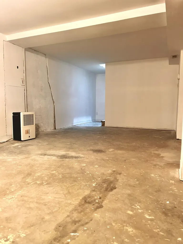 10 Logston Heights Berea KY 40403