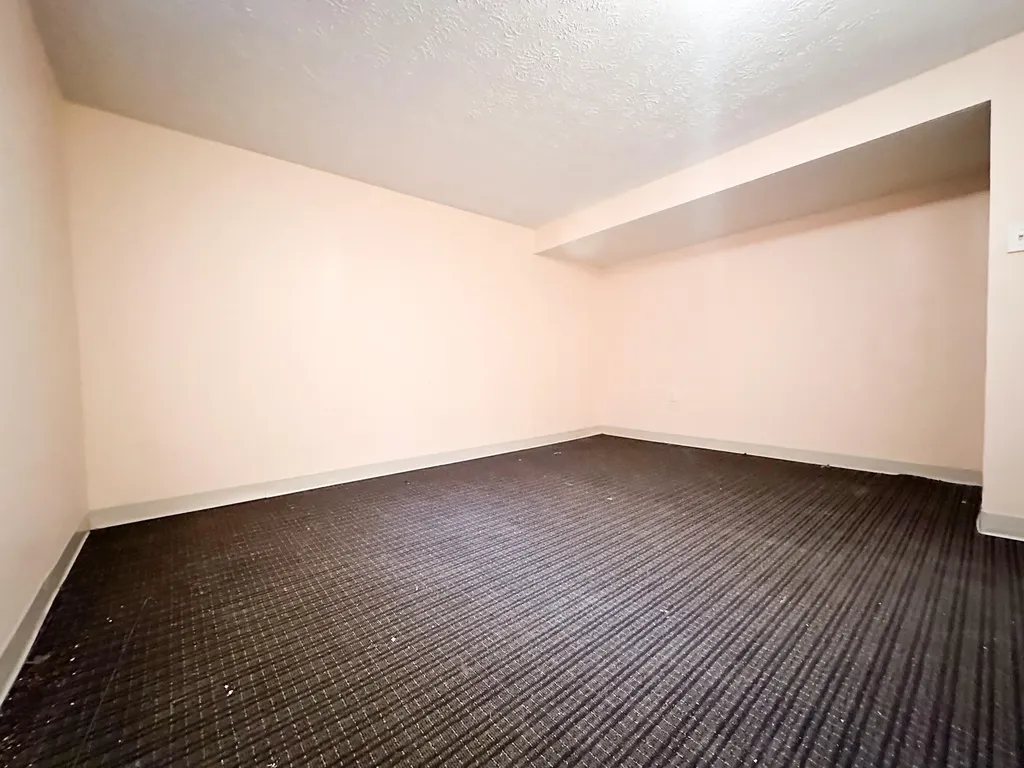 10 Logston Heights Berea KY 40403