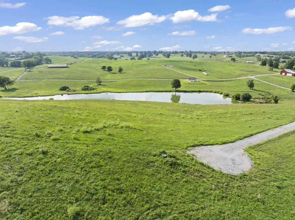 241 Eagle Ridge Lane Cynthiana KY 41031