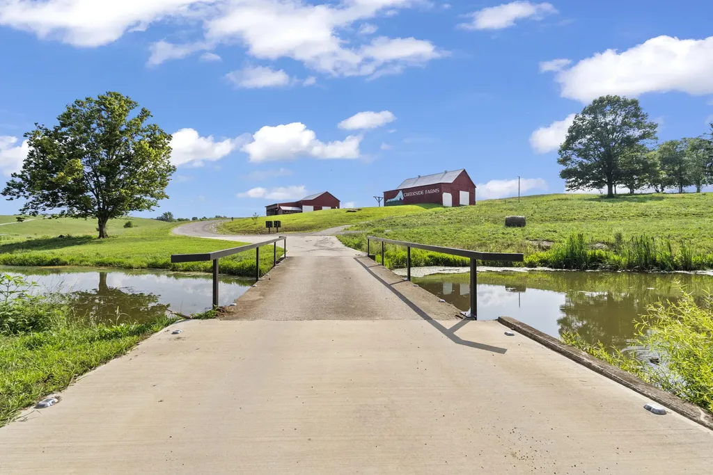 241 Eagle Ridge Lane Cynthiana KY 41031