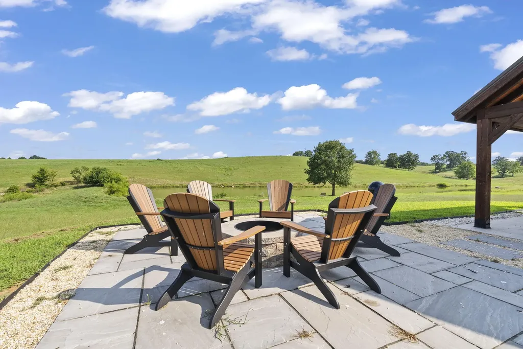 241 Eagle Ridge Lane Cynthiana KY 41031