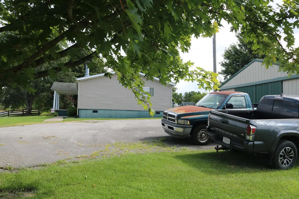 132 Myers Road Carlisle KY 40311