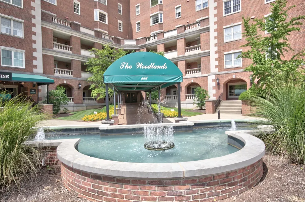 111 Woodland Avenue Lexington KY 40502