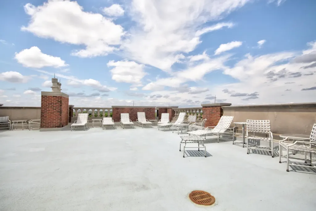 111 Woodland Avenue Lexington KY 40502