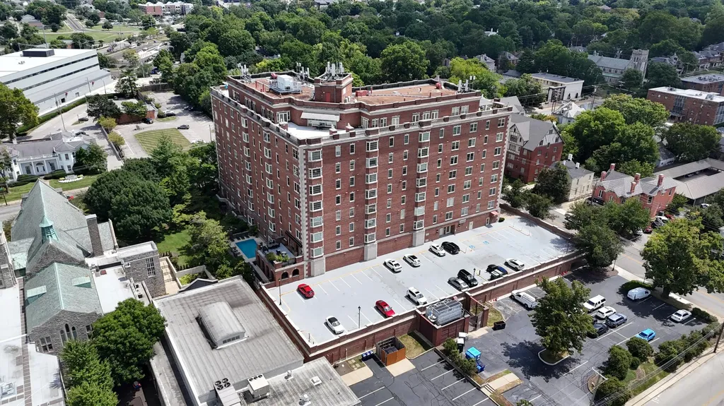 111 Woodland Avenue Lexington KY 40502