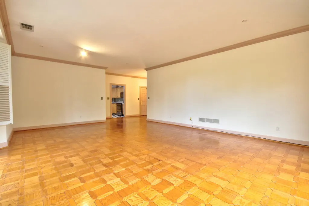 111 Woodland Avenue Lexington KY 40502