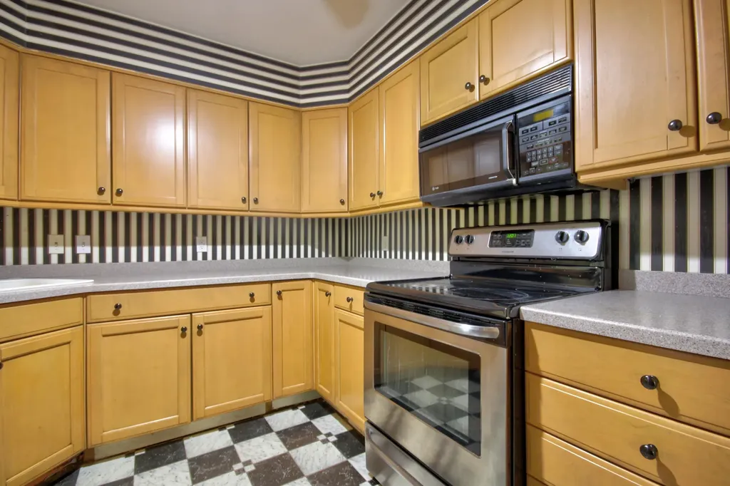 111 Woodland Avenue Lexington KY 40502