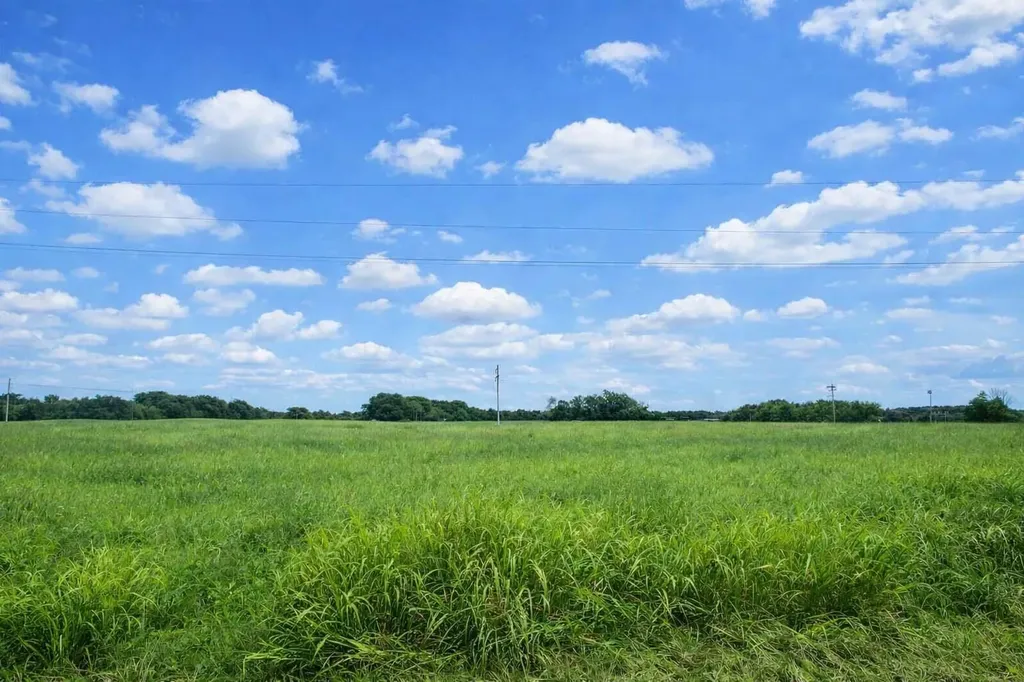 0000 W Highway 80 Russell Springs KY 42642