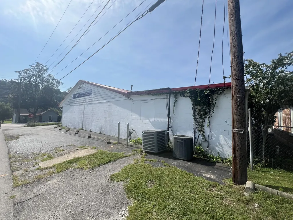 1000 Holmes Street Frankfort KY 40601